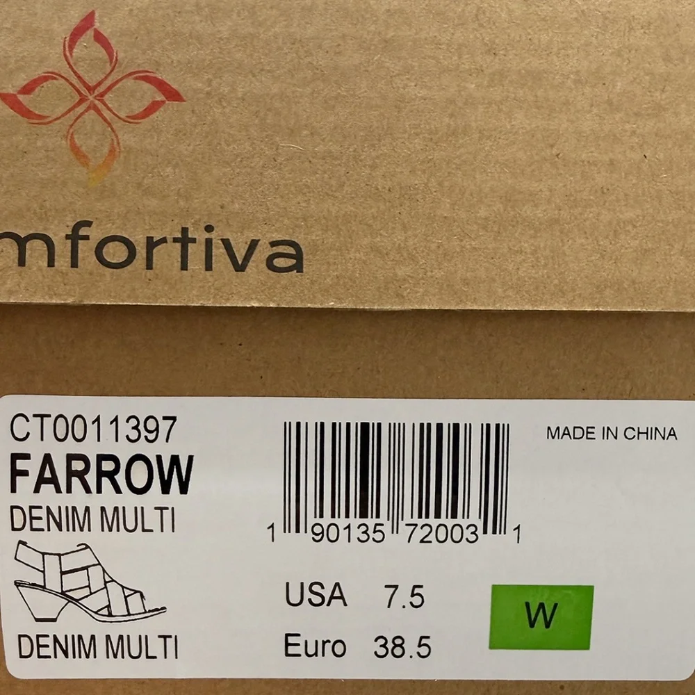 Comfortiva Farrow Sandals - NWT Womens Size 7.5W Blue /‎ Multi - #48928-OF